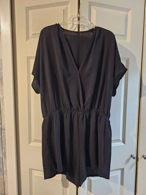 Back Dressy V-Neck Short Sleeve Romper 3XL